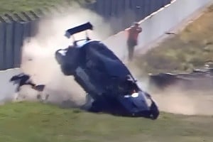 Impresionante choque de Tomás Fernández contra el paredón en el TC2000.