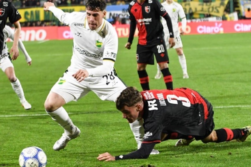Defensa y Justicia vs Newell´s. Foto: @ClubDefensayJus