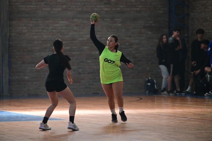 La Asociación Santafesina de Handball puso en marcha una experiencia inédita para sus seleccionados provinciales. Foto: Flavio Raina.