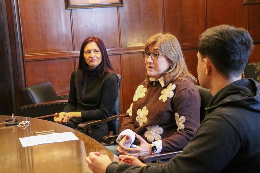 La decana Laura Gutiérrez destacó la importancia de la participación de de la FIQ en esta propuesta global. Foto: Gentileza FIQ