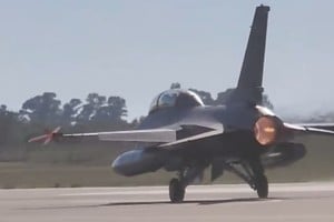 Acto por el 114° aniversario de la Fuerza Aérea Argentina,