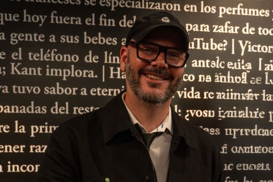Escritor, dibujante y diseñador Max Bidart
