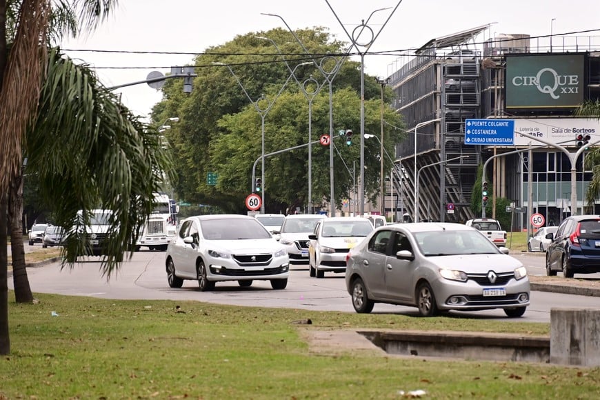 Tránsito: qué calles evitar este lunes en Santa Fe Créditos: Flavio Raina