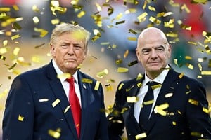 Donald Trump defendió públicamente a Gianni Infantino en medio de la crisis institucional de la FIFA. Foto: Reuters