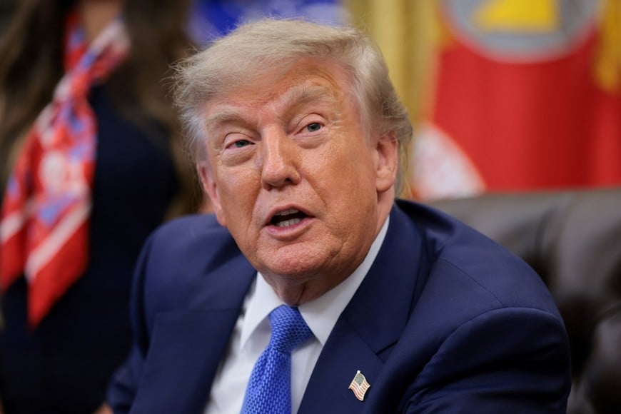 U.S. President Donald Trump speaks during an event to sign an executive order regarding vaccine flexibility, in the Oval Office at the White House in Washington, D.C., U.S., August 10, 2026. REUTERS/Kylie Cooper