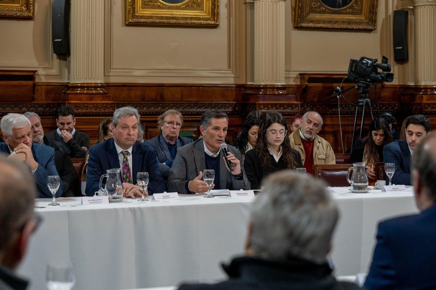 El tesorero de la Federación Industrial de Santa Fe, Mariano Ferrazzini, expuso en la jornada “Una agenda para el desarrollo nacional: ¿Dónde estamos? ¿Hacia dónde queremos ir?”.