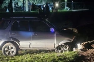 El automovilista, quien viajaba en soledad en su camioneta, circulaba en sentido sur a norte desde la zona costera de Punta del Este con destino a la localidad de Aiguá, trayecto de aproximadamente 100 kilómetros.