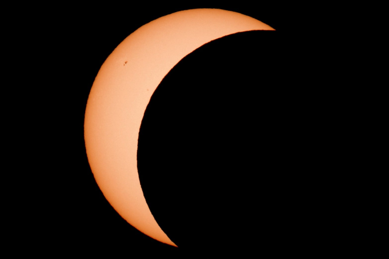 Eclipse solar total 2026 en fotos: Europa mira al cielo por un fenómeno histórico