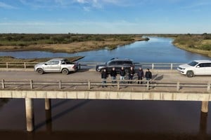 Michlig recorrió con autoridades de la DPV obras viales que se ejecutan en el departamento San Cristóbal