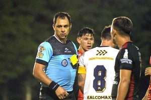 Carlos Córdoba será el árbitro principal