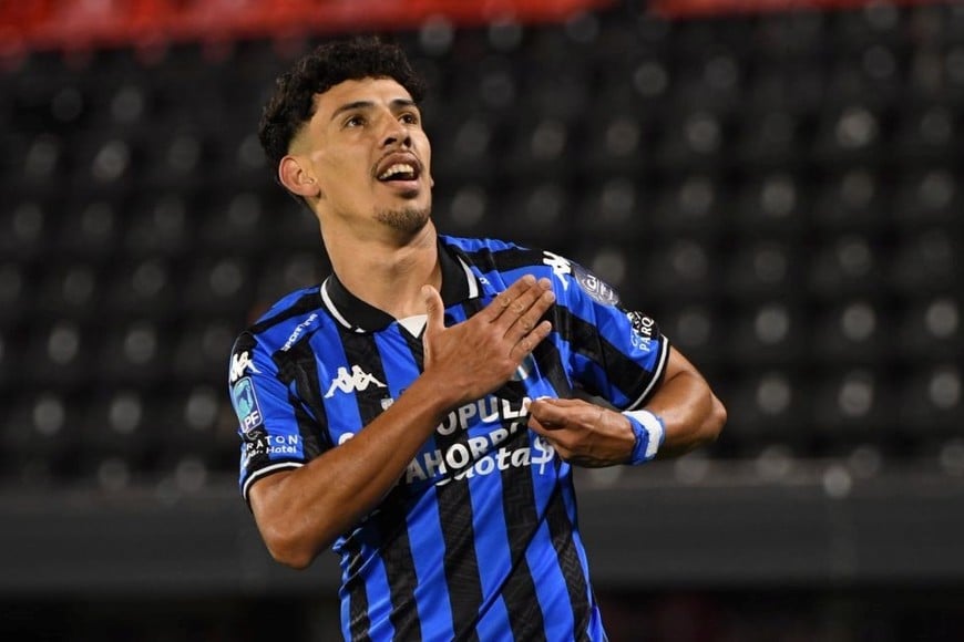 Triunfazo del Decano en cancha de Newell's. Crédito: Atlético Tucumán
