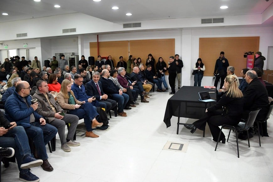"Tenemos que organizarnos", fue uno de los conceptos centrales planteados durante la jornada.
MCSF.