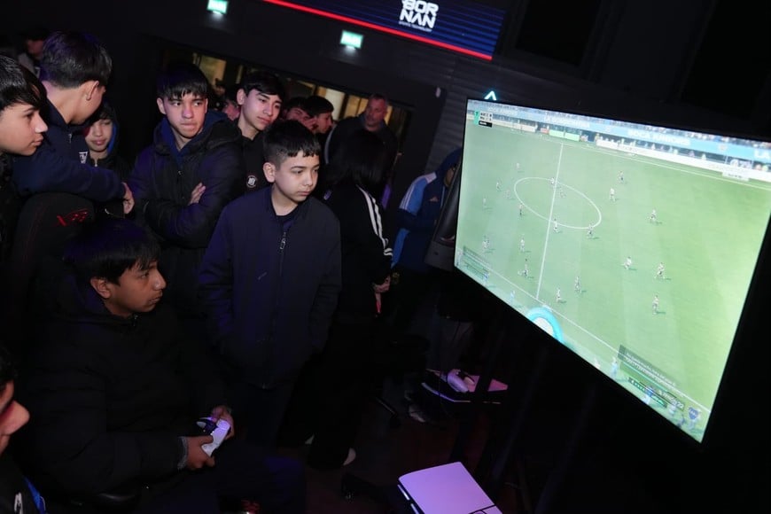 Las finales nacionales de EA SPORTS FC 26 y Sim Racing llegaron a Rosario.
