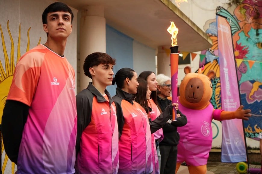 La Antorcha Suramericana pasó por Gálvez y llegó a Coronda.