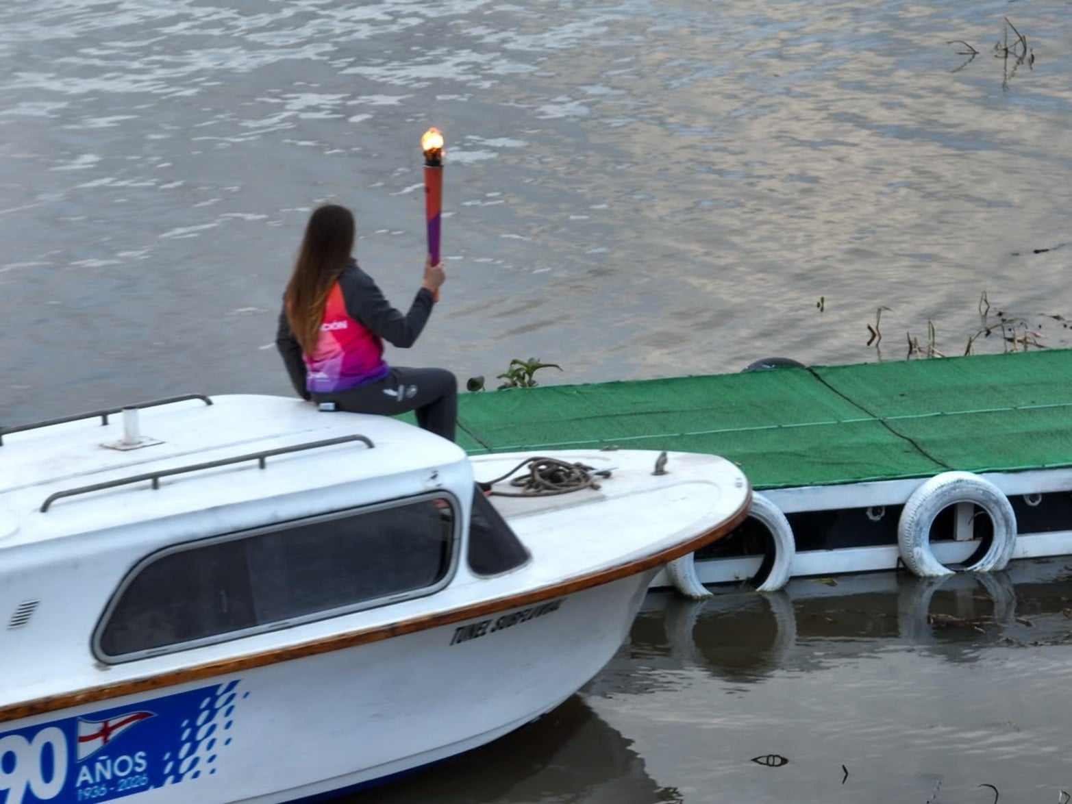 Siguiente parada, la rotonda de la Costanera Este. 