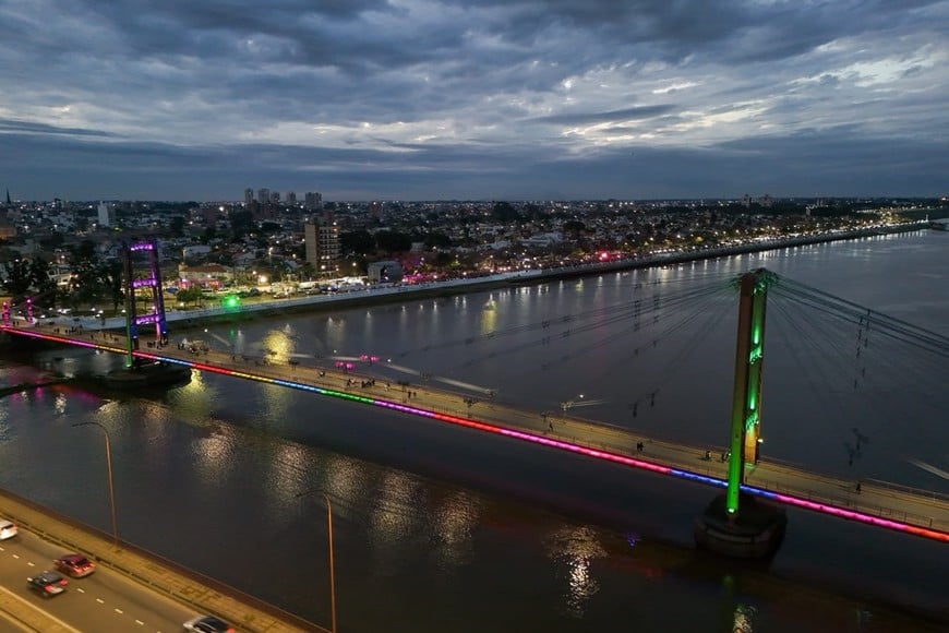 Los colores del puente. Fernando Nicola