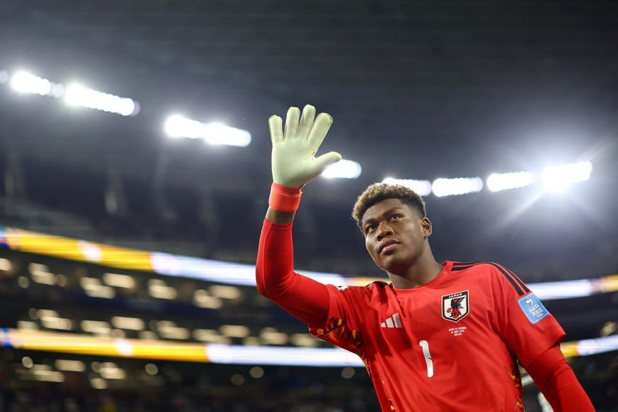 Soccer Football - FIFA World Cup 2026 - Group F - Japan v Sweden - Dallas Stadium, Arlington, Texas, U.S. - June 25, 2026
Japan's Zion Suzuki celebrates after the match REUTERS/Hannah Mckay