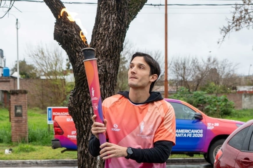 La Antorcha Suramericana pasó por Santo Tomé y Recreo dentro de su recorrido por la provincia.