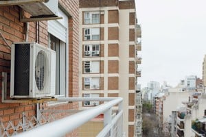 Los aires acondicionados frío / calor, son claves en torres sin servicio de gas.