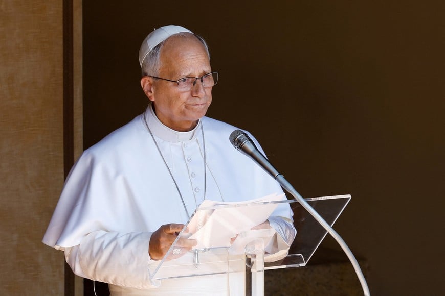Pope Leo leads the Angelus prayer in Piazza della Liberta in Castel Gandolfo, near Rome, Italy, August 16, 2026. REUTERS/Remo Casilli