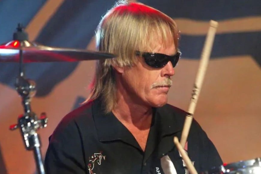 La salud de Frank obligó a ZZ Top a cancelar su concierto del 5 de agosto en el Hollywood Bowl.