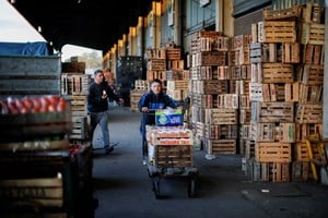La variación de los precios mayoristas bajó 0,3 p.p. respecto a junio y quedó, a su vez, por debajo del IPC. Foto: REUTERS / Agustin Marcarian.