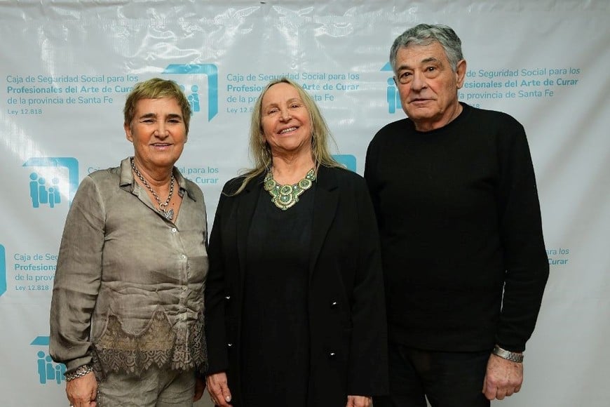 Comisión Fiscalizadora: Farm. Silvia Capponi, Farm. María Rosa Sartor y Med. Hugo Camino. Foto: Guillermo Di Salvatore