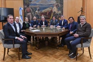 La propuesta fue consensuada durante una reunión de la Mesa de Diálogo.