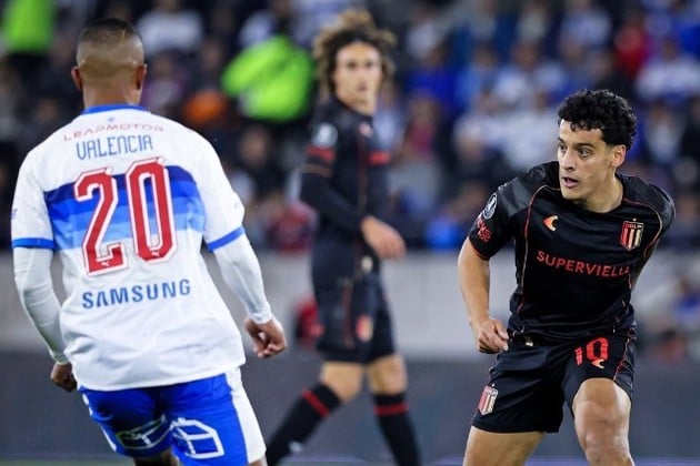Estudiantes vs Universidad Católica de Chile. Foto: @EdelpOficial