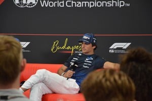 El anuncio se produjo un día después de que Williams confirmara la continuidad de Alex Albon.
