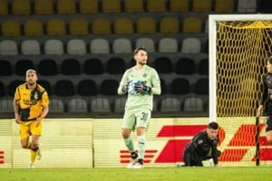 El “Calamar” sigue haciendo historia en su primera copa internacional. @caplatense