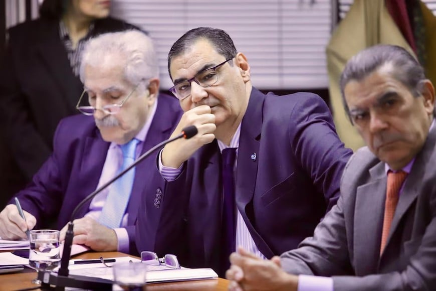 El juez Alfredo López negó los cargos y defendió su libertad de expresión.