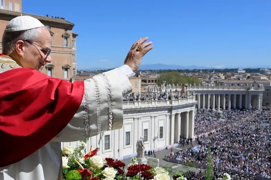 Icónica. Esta fotografía de León desde el balcón en el Vaticano. Archivo.