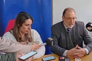 conferencia Jorge Nessier y Daniela Montegrosso