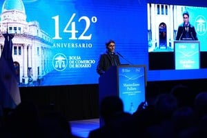 Pullaro subrayó la importancia de invertir en desarrollo y empleo para mejorar la calidad de vida de los santafesinos y argentinos. Foto: Gobierno de Santa Fe.
