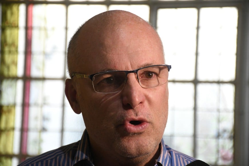Henn destacó la importancia de avanzar con inversiones ferroviarias. Crédito: Manuel Fabatía.