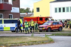 Un individuo armado con una espada irrumpió en una escuela de la localidad de Fagersta Créditos: Fredrik Sandberg/ REUTERS