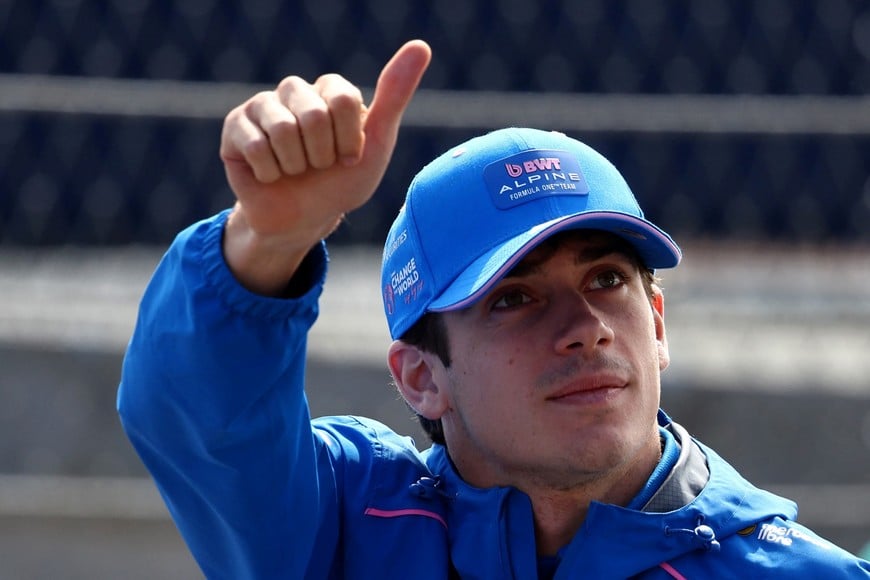 Formula One F1 - Dutch Grand Prix - Circuit Zandvoort, Zandvoort, Netherlands - August 23, 2026
Alpine's Franco Colapinto during the drivers' parade ahead of the race REUTERS/Jakub Porzycki