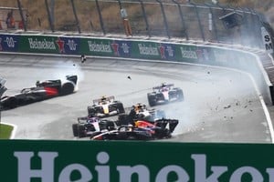 Incidente de Max Verstappen Créditos: REUTERS/Jakub Porzycki