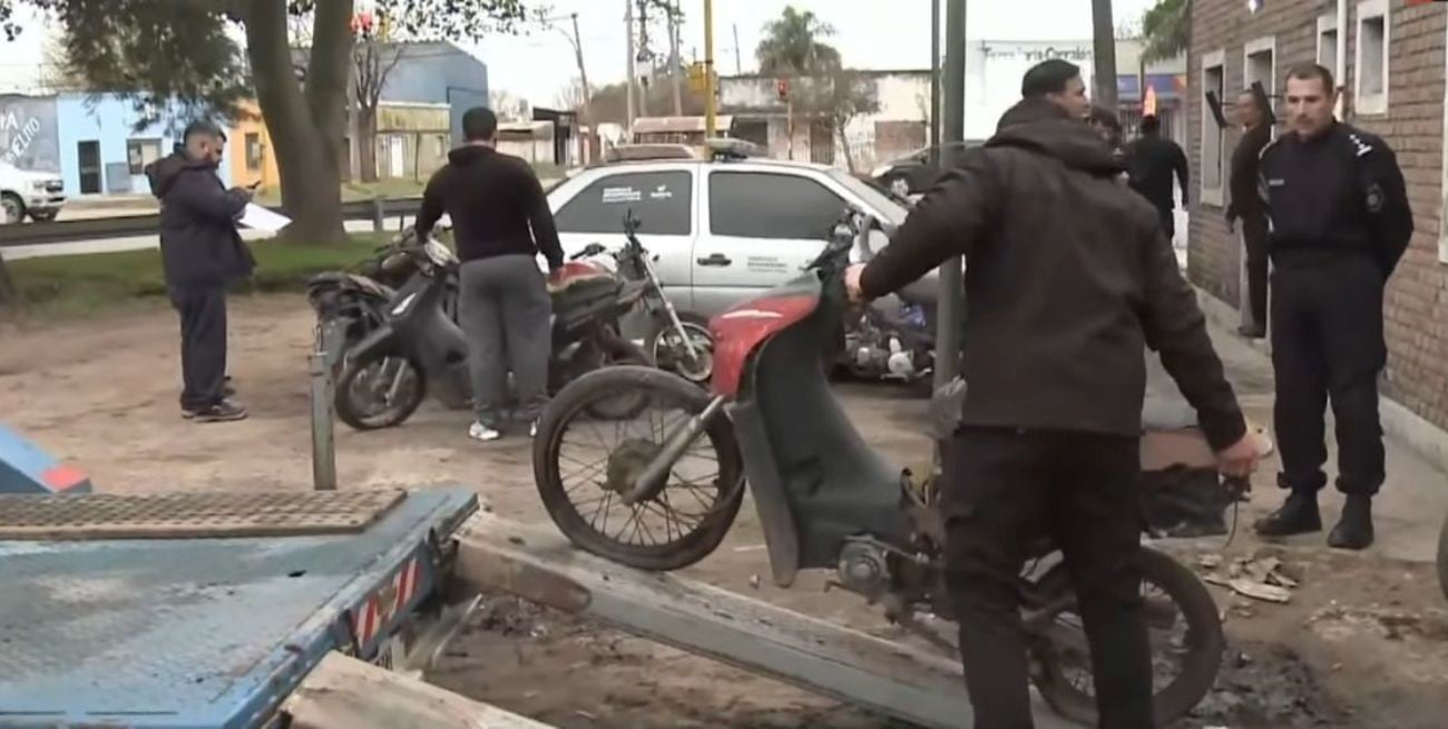 La Subcomisaría 18 dejó atrás el depósito de vehículos: retiraron 57 motos, 7 autos y 7 bicicletas