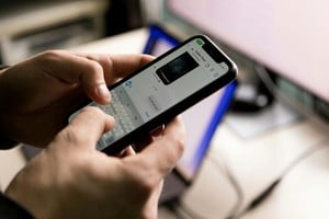 Borrar por error una foto de WhatsApp puede convertirse en un problema