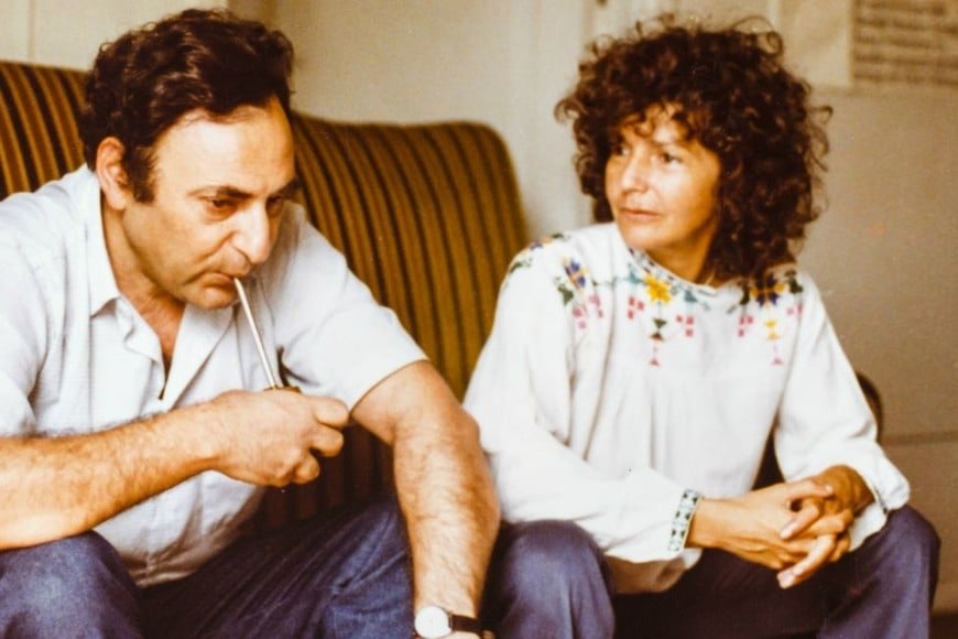Saer con Beatriz Sarlo. Foto: Archivo