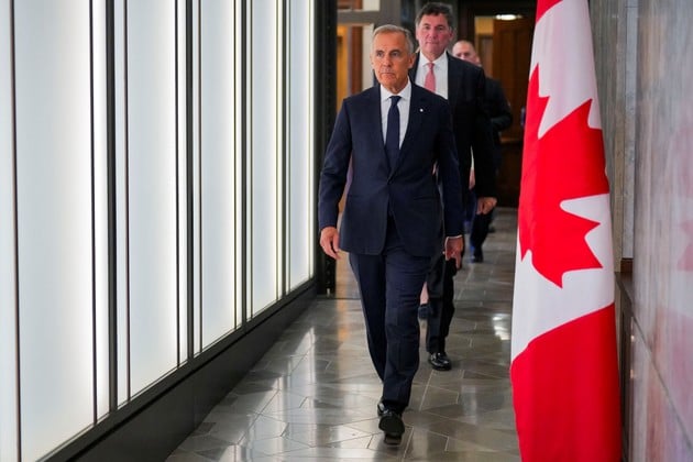 Canadá impone aranceles de represalia a productos estadounidenses, incluyendo acero y lácteos, mientras lanza un paquete de ayudas para sectores afectados por la guerra comercial con EE.UU. El gobierno busca proteger su mercado interno ante los gravámenes de Trump. Foto: REUTERS / Chris Tanouye.