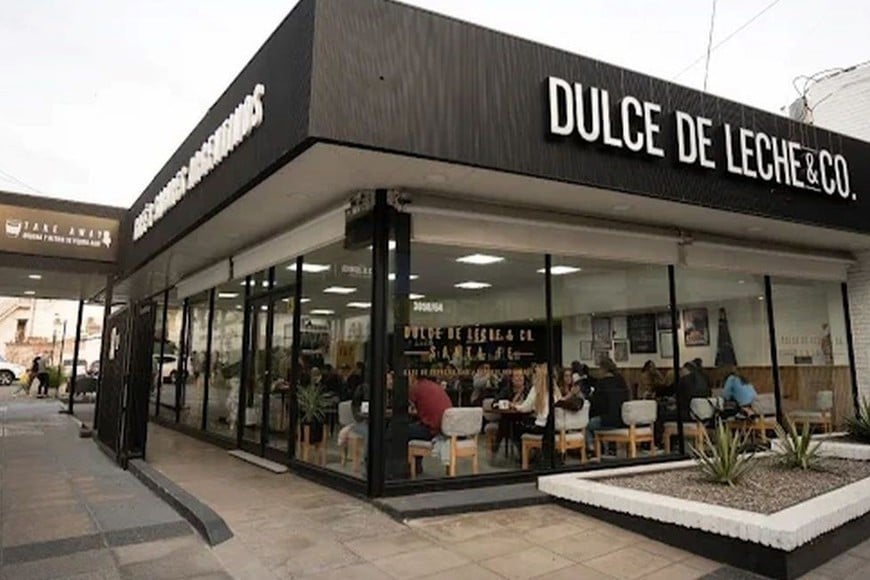 vandalismo cafetería 25 de mayo y suipacha