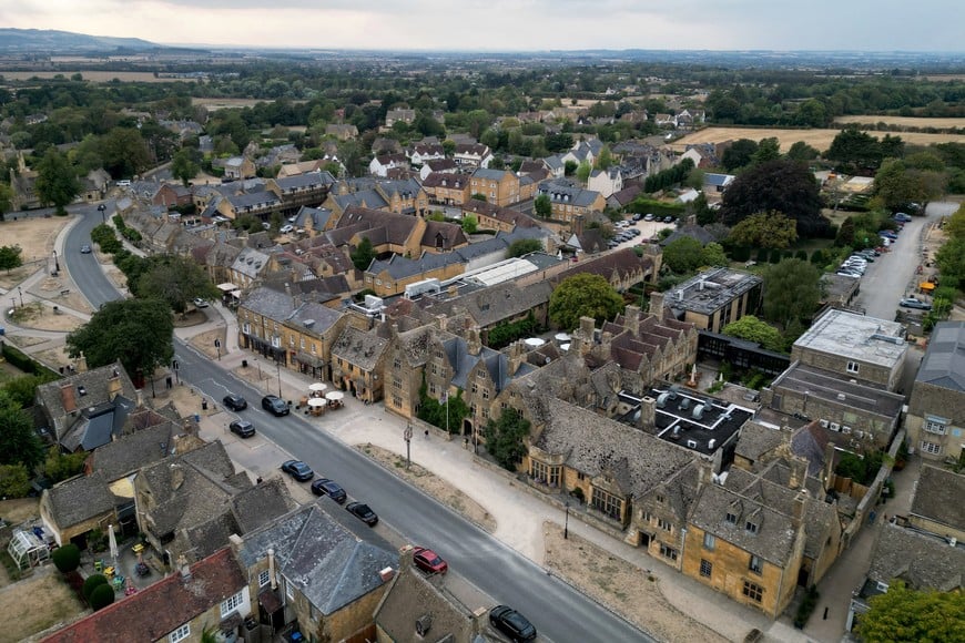 A drone view of Broadway, a village in the Cotswolds region of Britain, August 26, 2026. There have been reports that Prince Harry and Meghan, the Duke and Duchess of Sussex, have returned to Britain and are rumoured to be moving to the Cotswolds. REUTERS/Hannah McKay
