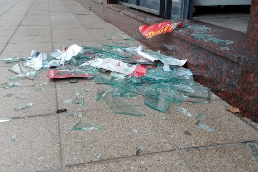 vandalismo en comercios Santa Fe