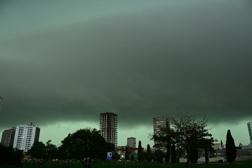Santa Fe, Entre Ríos y Corrientes se encuentran bajo la advertencia meteorológica.