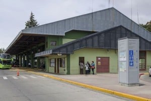 El conductor iba a iniciar un viaje cuando debió someterse a un control de la CNRT en la terminal de ómnibus.
