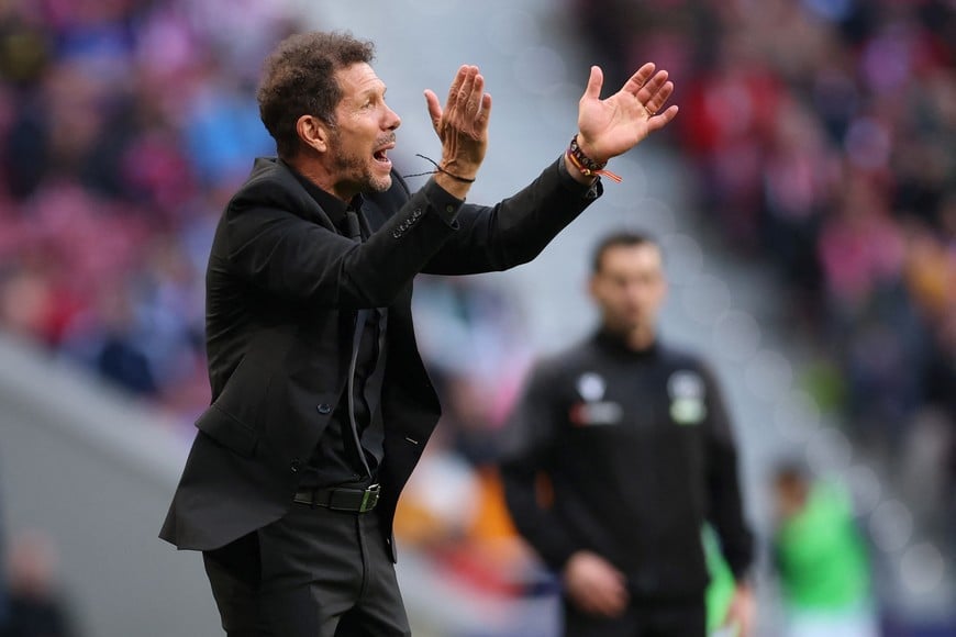 Soccer Football - LaLiga - Atletico Madrid v Celta Vigo - Riyadh Air Metropolitano, Madrid, Spain - May 9, 2026
Atletico Madrid coach Diego Simeone reacts REUTERS/Isabel Infantes