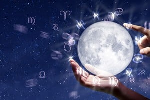 El fenómeno celeste puede ser interpretado como un momento de cambios y reflexión.